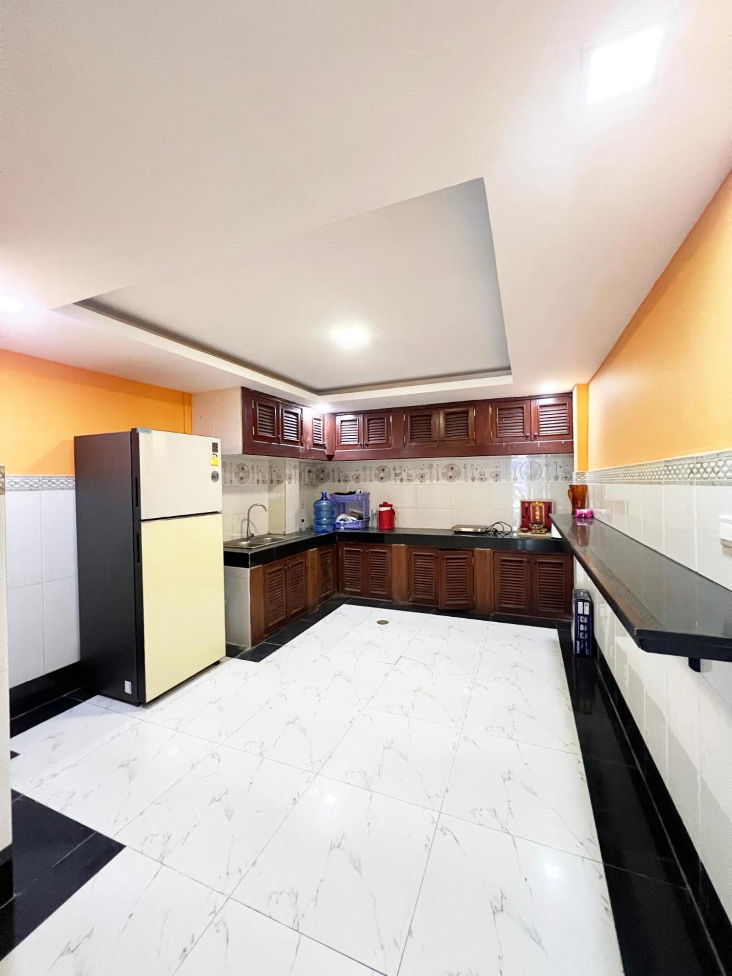 פנום פן Tva Homestay - Tva Sleepbox - Tva Working Space מראה חיצוני תמונה
